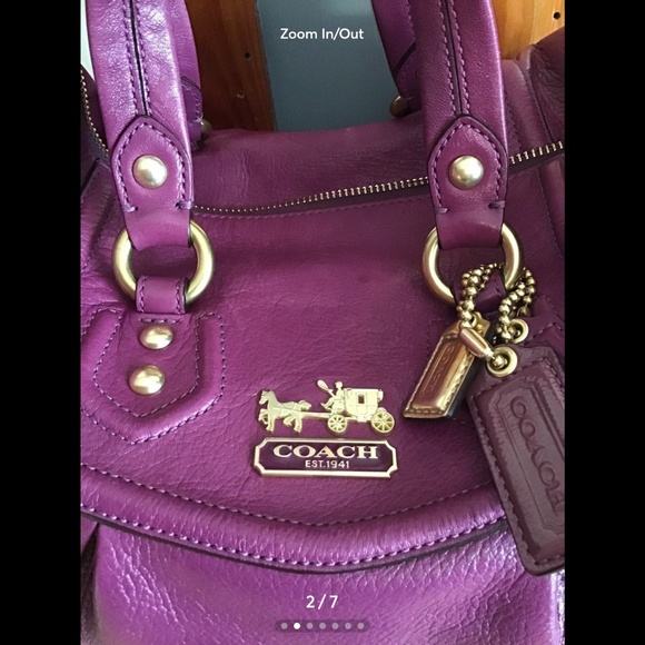 Coach - Picture 4 of 7